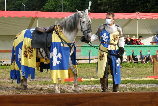 颜骏凌：本赛季真正的冠军点是德比，三冠王比第一次夺冠更难